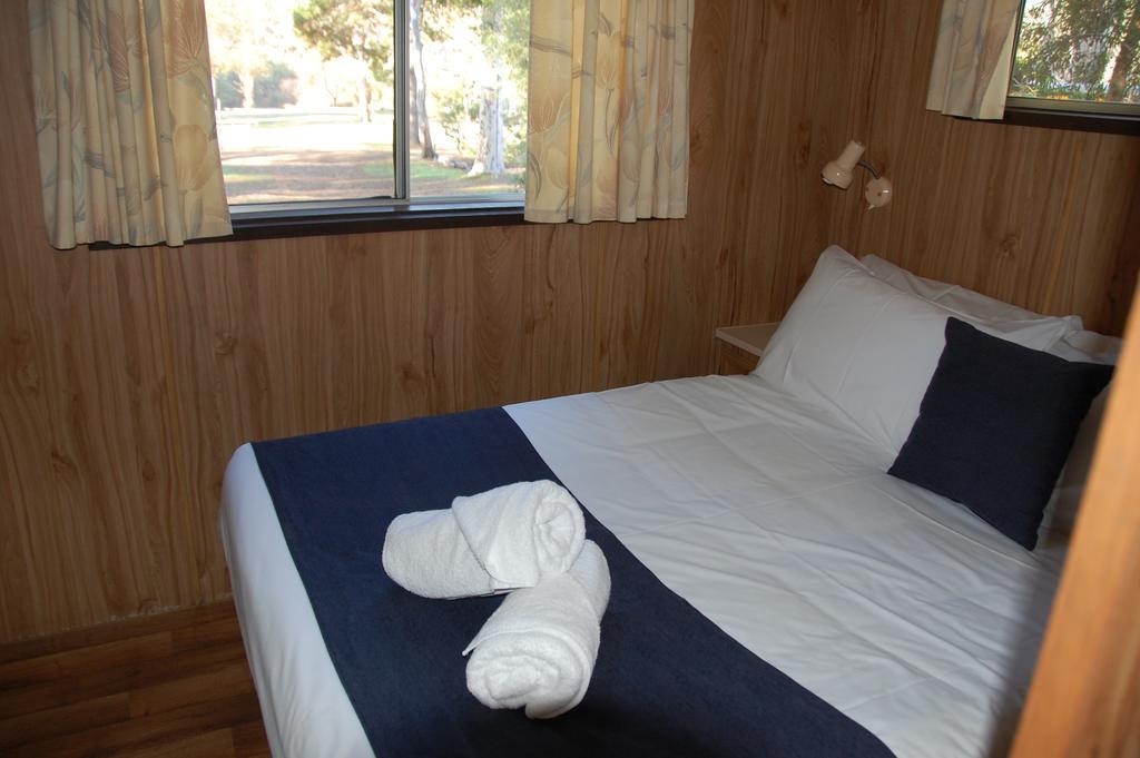 Eildon Pondage Holiday Park Værelse billede